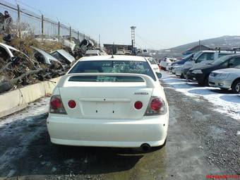 2003 Toyota Altezza Photos