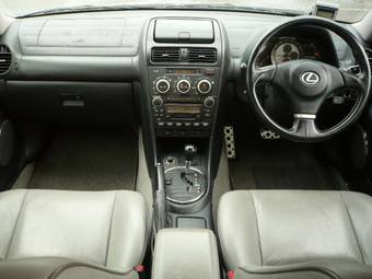 2003 Toyota Altezza Pics