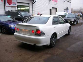 2003 Toyota Altezza Pics