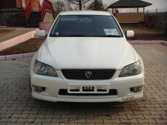 2003 Toyota Altezza Pictures