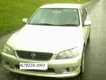 2003 Toyota Altezza Pics