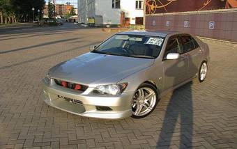 2003 Toyota Altezza Photos