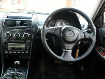 2003 Toyota Altezza Pictures