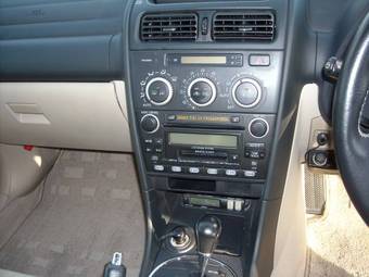 2004 Toyota Altezza Pics