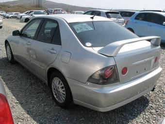 2004 Toyota Altezza Photos