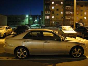 2005 Toyota Altezza Pics