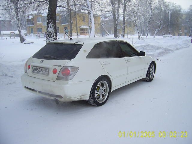 2001 Toyota Altezza Wagon