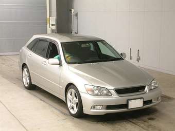 2001 Toyota Altezza Wagon