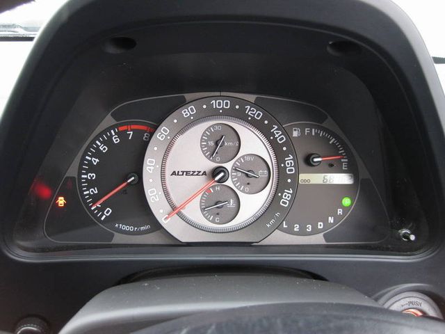2001 Toyota Altezza Wagon