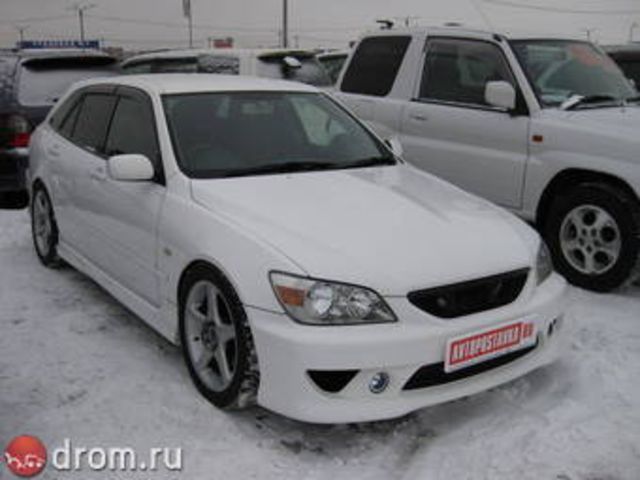 2001 Toyota Altezza Wagon