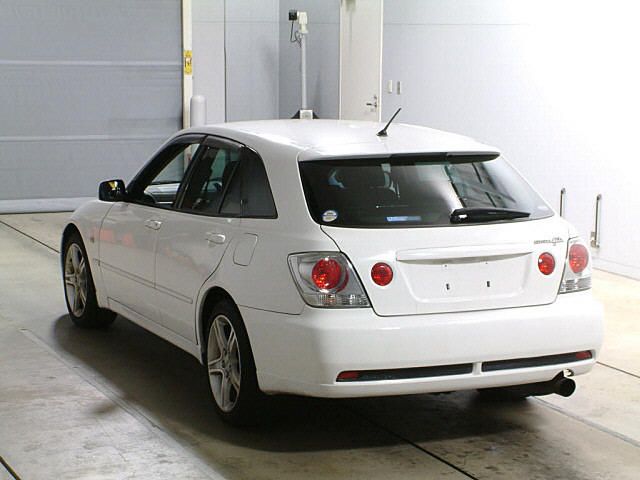 2002 Toyota Altezza Wagon