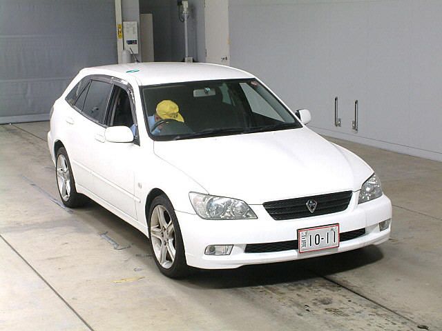 2002 Toyota Altezza Wagon