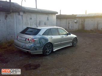 2002 Toyota Altezza Wagon Photos