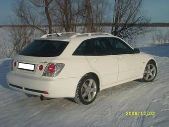 2002 Toyota Altezza Wagon Photos