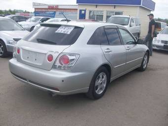 2002 Toyota Altezza Wagon Photos