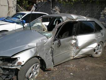 2003 Toyota Altezza Wagon Pictures