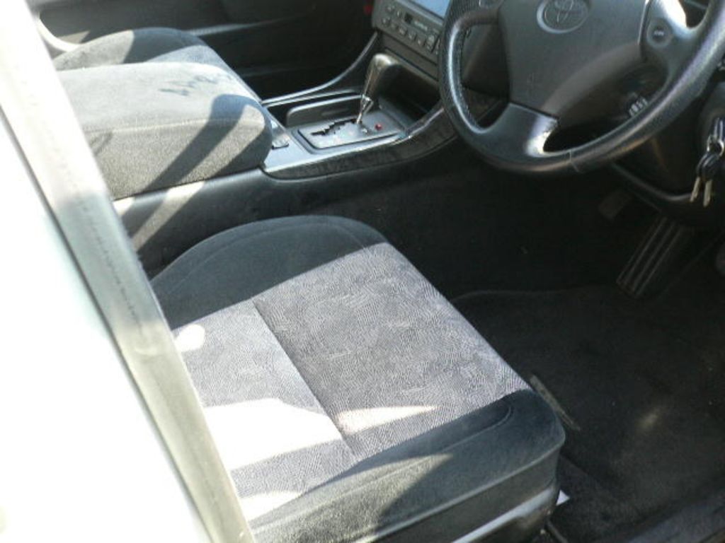1997 Toyota Aristo