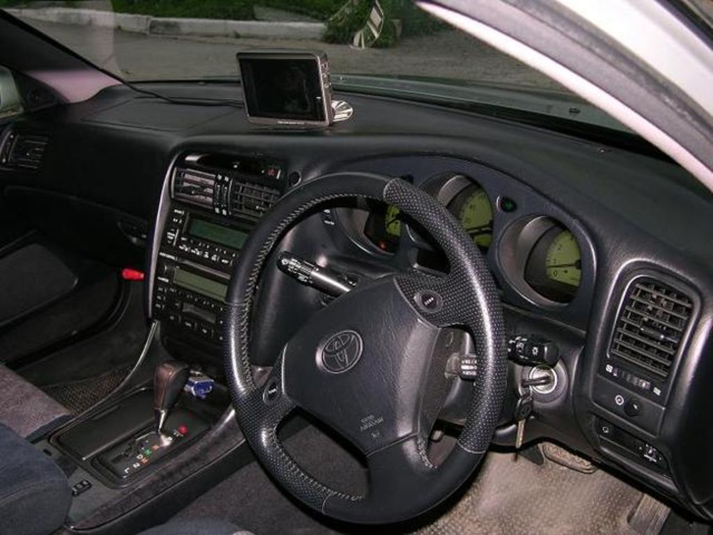 1997 Toyota Aristo