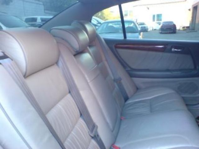 1998 Toyota Aristo