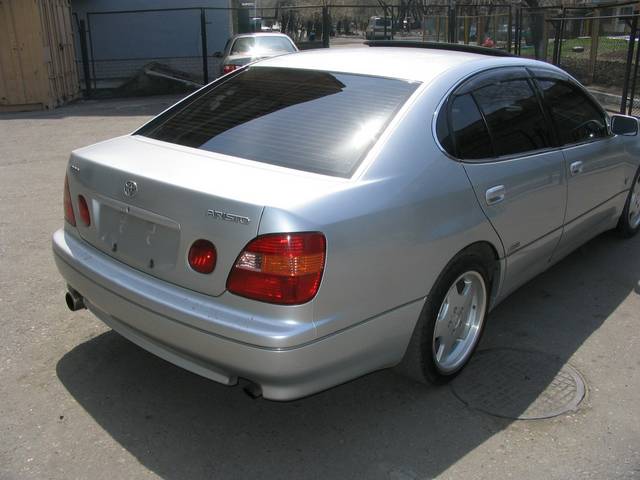 2000 Toyota Aristo