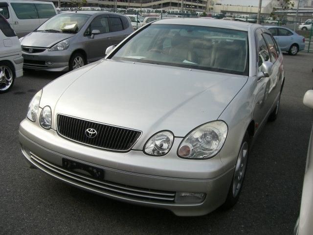 2000 Toyota Aristo