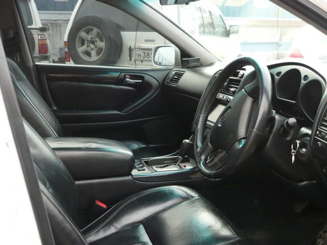 2000 Toyota Aristo
