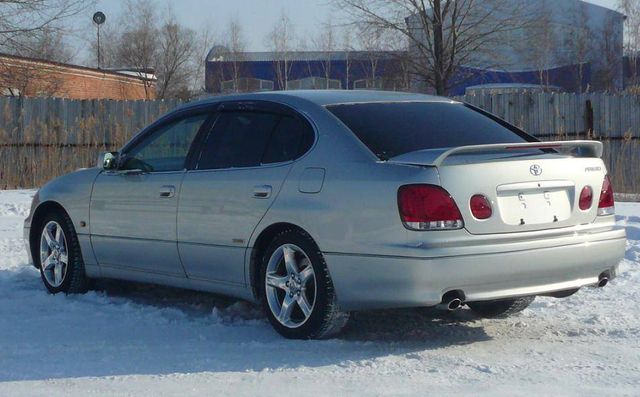 2000 Toyota Aristo