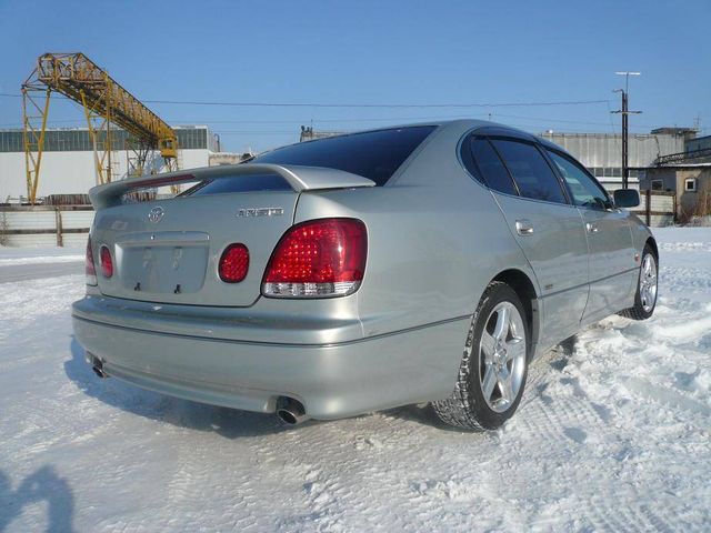 2000 Toyota Aristo