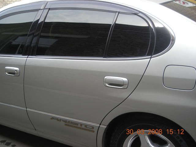 2000 Toyota Aristo