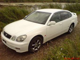 2000 Toyota Aristo Images
