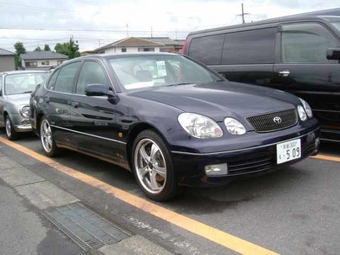 2001 Toyota Aristo