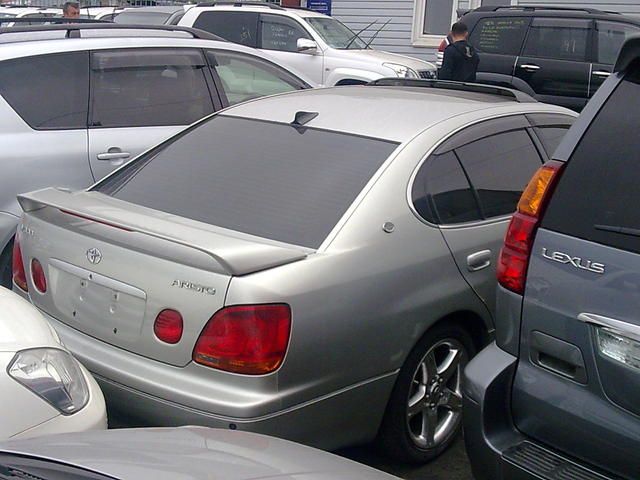 2001 Toyota Aristo