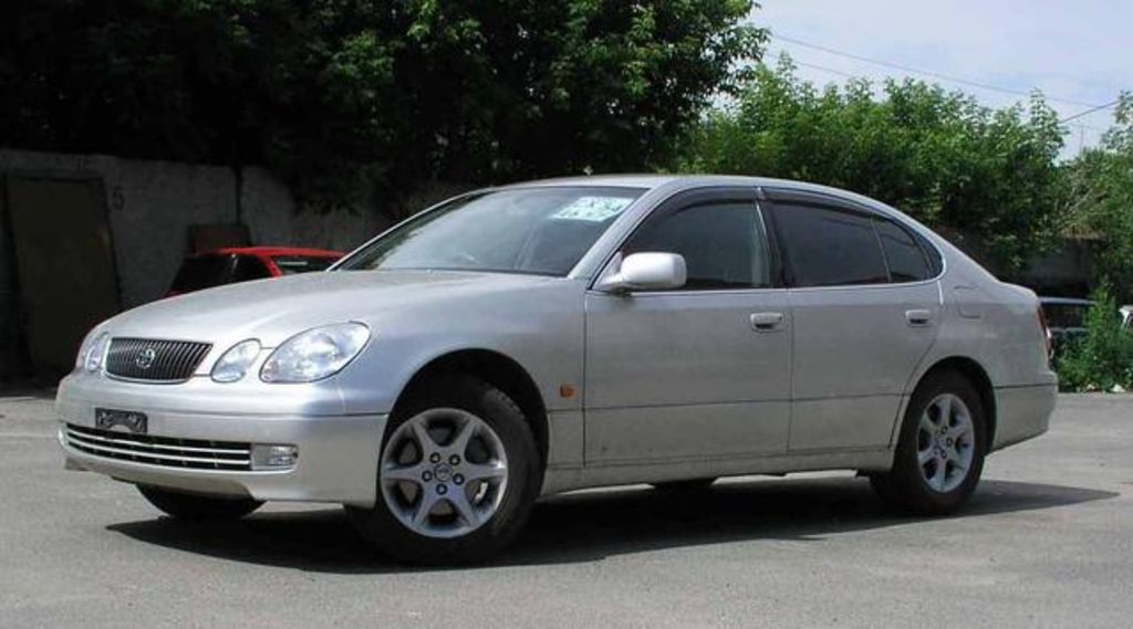 2001 Toyota Aristo