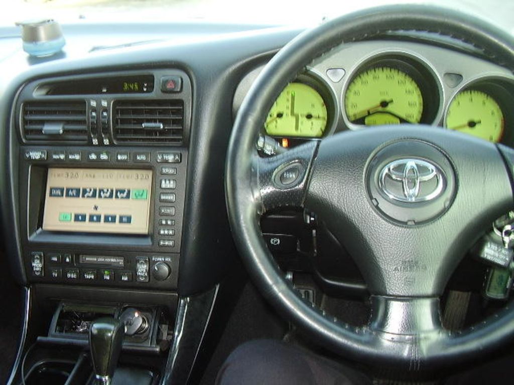 2001 Toyota Aristo