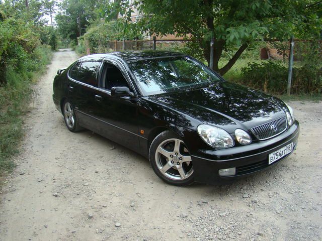 2002 Toyota Aristo