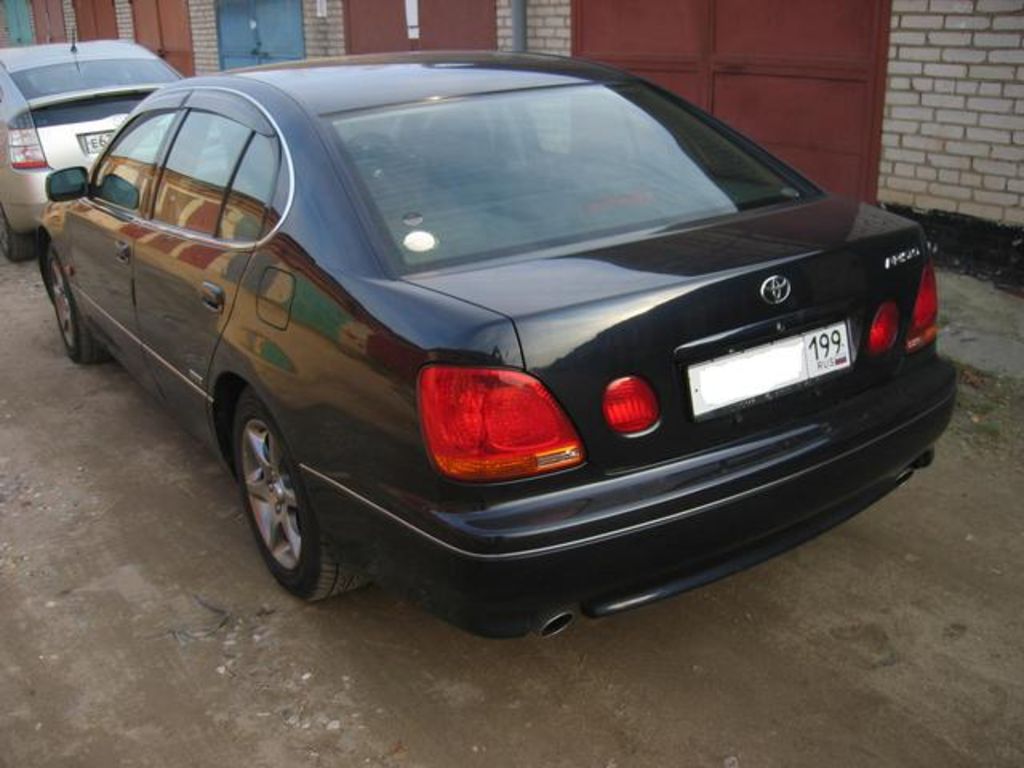 2002 Toyota Aristo