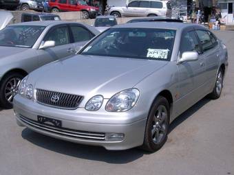 2003 Toyota Aristo Images