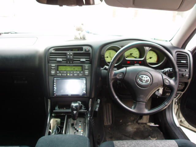 2004 Toyota Aristo