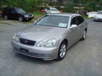 2004 Toyota Aristo Photos