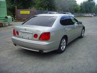 2004 Toyota Aristo Photos