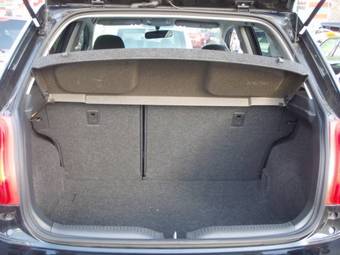 2006 Toyota Auris Pictures