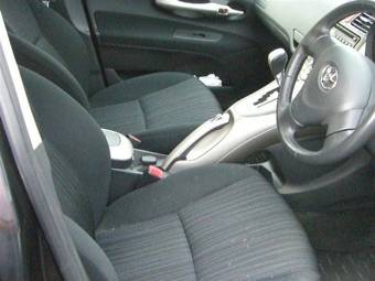 2006 Toyota Auris Photos