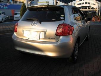 2006 Toyota Auris Pics