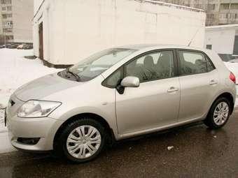 2007 Toyota Auris Photos