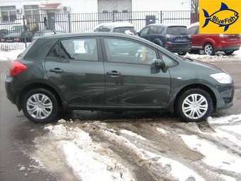 2007 Toyota Auris Pictures