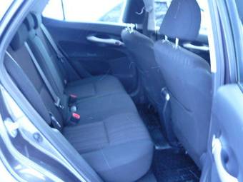2007 Toyota Auris Photos