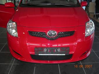2007 Toyota Auris Photos