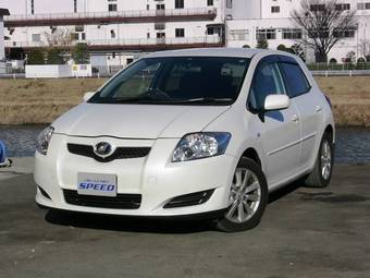 2007 Toyota Auris Pics