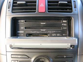 2007 Toyota Auris Pictures