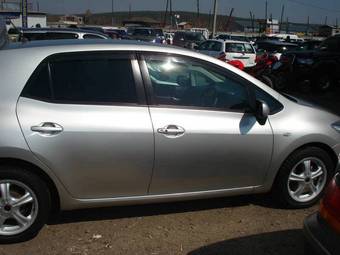 2007 Toyota Auris Pictures